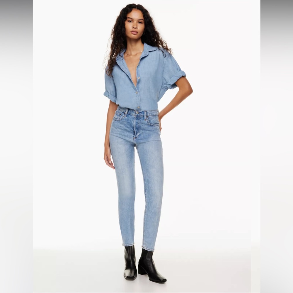 The Yoko High Rise Slim Denim Ferum Jeans from Aritzia